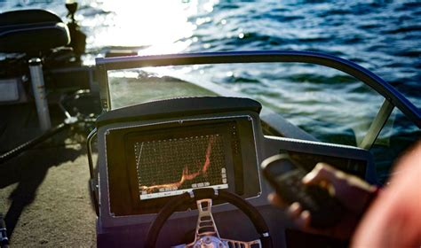 How To Use Navionics Boating App With Your Garmin Chartplotter Garmin