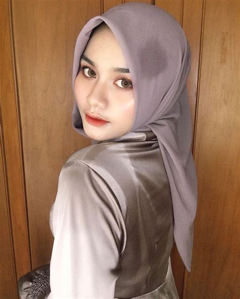 Pin Oleh I H Di Hijab Gaya Hijab Gadis Cantik Model Baju Wanita