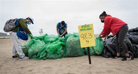 Lima Recogen Más De 8 Toneladas De Residuos Sólidos En Jornada De