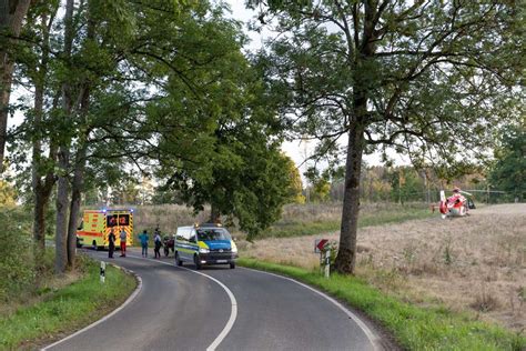 Landkreis Hildburghausen Motorradfahrer Bei Unfall Schwer Verletzt