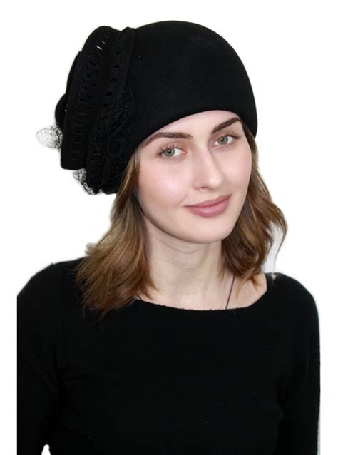 Женский берет, весеннйи берет, шапка весна, шапка осень