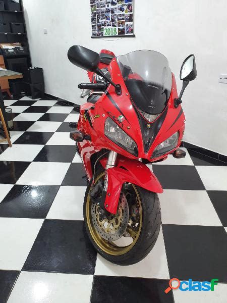 Honda Cbr Rr Fireblade Vermelho Gasolina Em Pacaembu