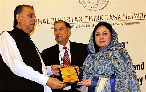 Balochistan Governor Malik Abdul Wali Khan Kakar Distributing Shields