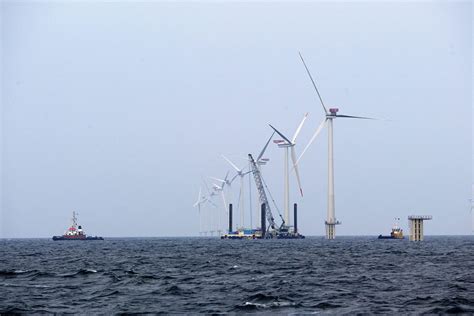 Offshore Wind Turbines Boat Installation Windeurope