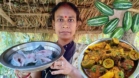 Potol Fish Curry Recipe Bengali Style Potol Kunush Mach Diye Ranna