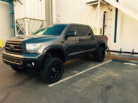 Lifted tundra crewmax | Toyota Tundra Discussion Forum