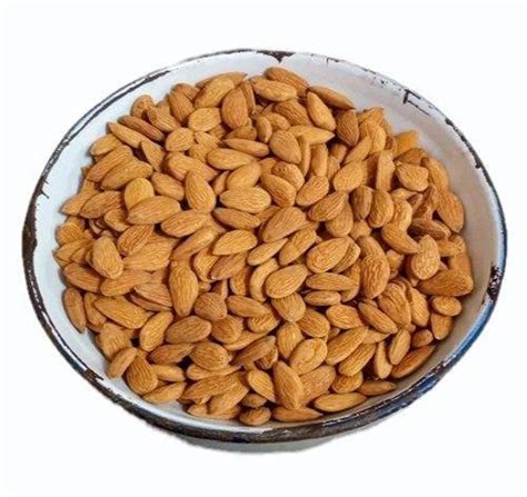 Variety Californai Almonds Brown Almond Nut At 600 Kg In New Delhi