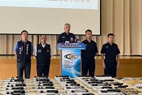 淨化治安 北市警強勢壓制上膛槍嫌 破最大槍械改造工廠 民眾網