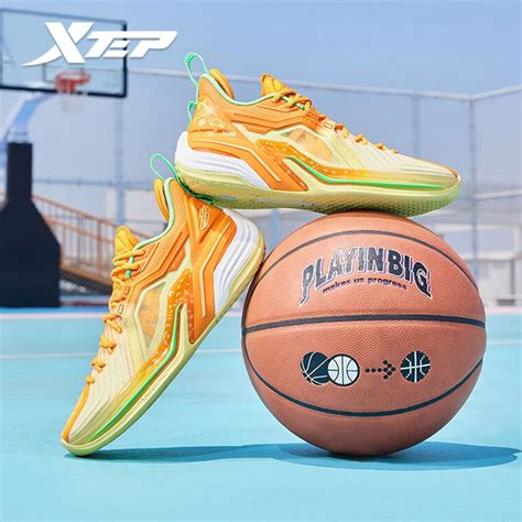 Xtep Jlin 30 Men Basketball Shoes Carbon Plate Combat Rebound