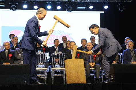 Presen A Do Governador E Do C Nsul Do Jap O Acema Celebra Retomada