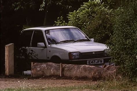 Imcdb Org Vauxhall Cavalier Cd Mkii In Common As Muck