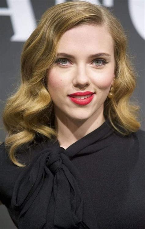 Pin By Gretel Pech On Scarlett Johansson Scarlett Johansson Red Hair