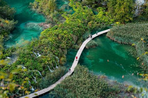 A Complete Travel Guide To Plitvice Lakes National Park