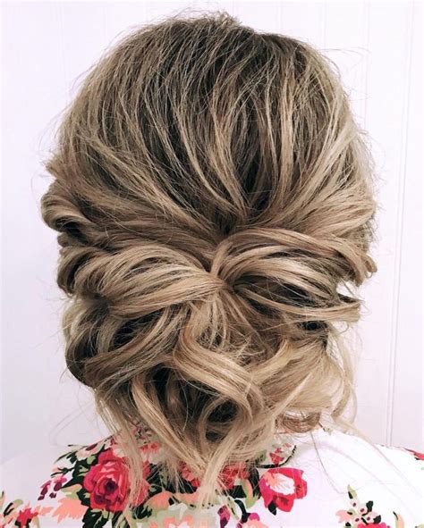 60 Trendy Hochsteckfrisuren für mittellanges Haar Updos for medium