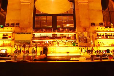 Main Bar At Pumphouse Bar Restaurant Darling Harbour Syd Flickr