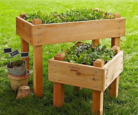 10 Easy Pieces Wooden Elevated Planters Gardenista