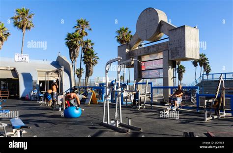 Venice Beach La California Seaside Resort Muscle Beach Exercise