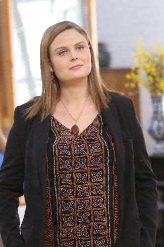 Emily Deschanel Biography Movie Highlights And Photos Allmovie