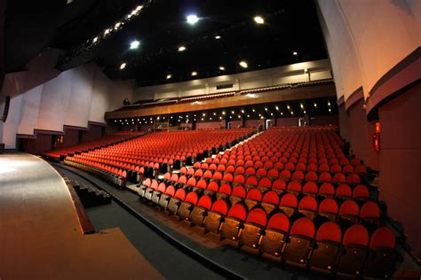 Cce Teatro Nacional Casa De La Cultura Ecuato Flickr