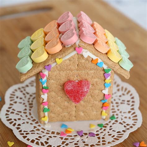 Valentines Day Gingerbread Houses Laird Aptaidene