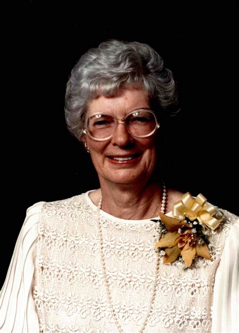 Elizabeth Betty Christine Nee Dreisinger Robertson Obituary