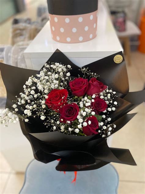 Elegant Love Bouquet - Valentine's Day Flowers | Flower Shop | Flower ...