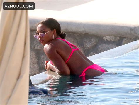 Samira Mighty Seen In A Pink Bikini Chilling At Her Pool During Vacation In Mykonos AZNude