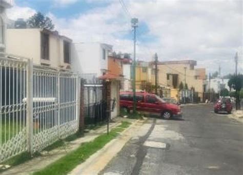 REMATE DE AMPLIA CASA EN COLONIA LAS ALAMEDAS EN ATIZAPAN DE ZARAGOZA