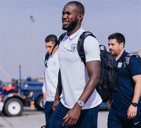 Jugadores de Alianza Lima viajaron a Paraguay para enfrentar a Cerro