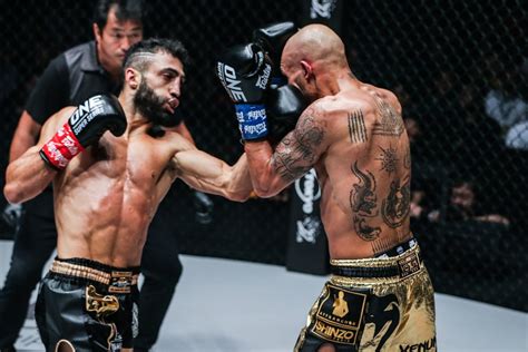 Kickboxing Giorgio Petrosyan Imperatore Del Giappone Foto