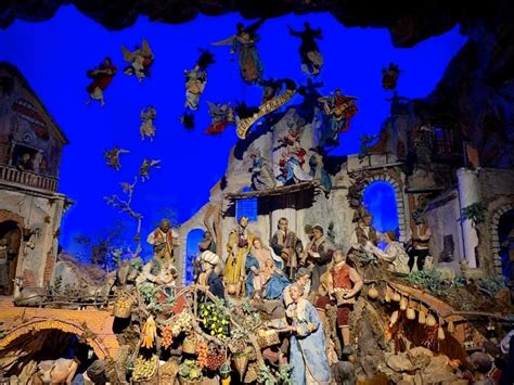 Il Portico Anche Il Presepe Del Convento Di Cava De Tirreni Nel