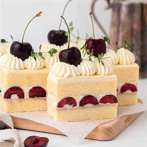 Fresh Cherry Cake Catherine Zhang