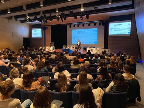 Participaci N De Estudiante Del Doctorado En Congreso Internacional