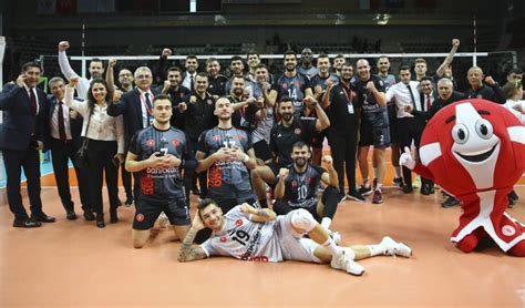 Ziraat Bankkart N Eyrek Finaldeki Rakibi Belli Oldu Voleybolunsesi