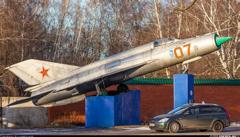 Mikoyan-Gurevich MiG-21PF - Russia - Air Force | Aviation Photo ...