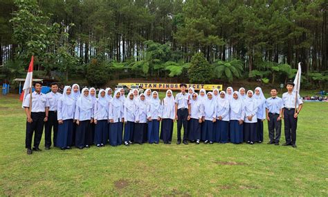 UKM KSR PMI UNIT UNIVERSITAS NEGERI MALANG Unit Kegiatan Mahasiswa