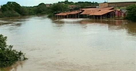 G Chuva Eleva N Vel De Rios E Deixa Seis Cidades Em Emerg Ncia No