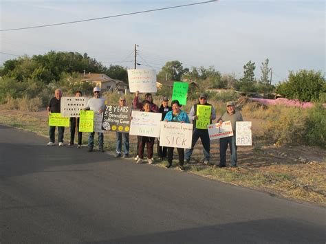 Downwinders Demonstrate In Tularosa Las Cruces Bulletin