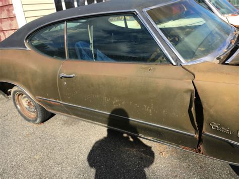 72 Cutlass S 2dr Fastback Project Or Parts Car Classic Oldsmobile