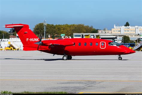 F HUNK Piaggio P 180 Avanti II Oyonnair Carlos Miguel Seabra