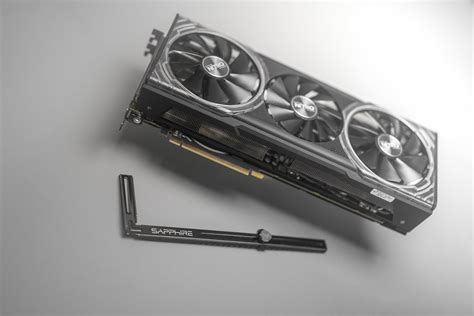 Sapphire Nitro Radeon RX 64 Limited Edition Review PCWorld