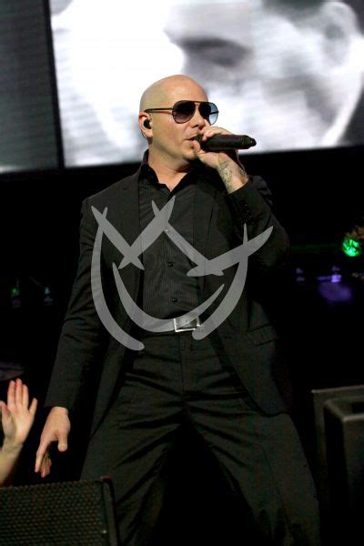 Mezcalent Pitbull En El Calibash
