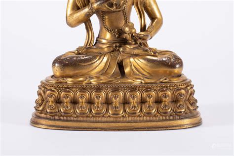 Bidlive A Chinese Gilt Bronze Figure Of Buddha Statue