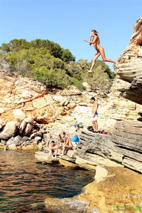 Only One Naked Vol C Oon B Porn Pic