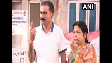 J And K Kashmiri Pandits Cast Their Ballot At Special Polling Station