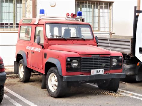 Land Rover Defender Vigili Del Fuoco Comando Pro Flickr