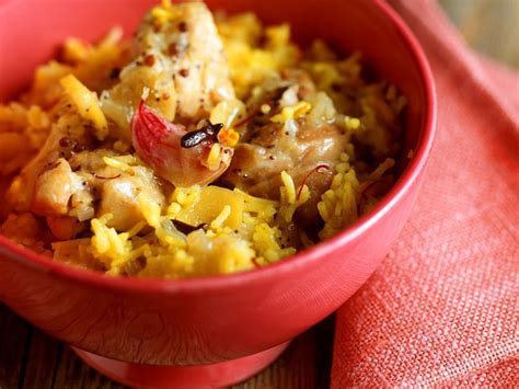 Saffron Rice And Chicken Recipe Eat Smarter Usa