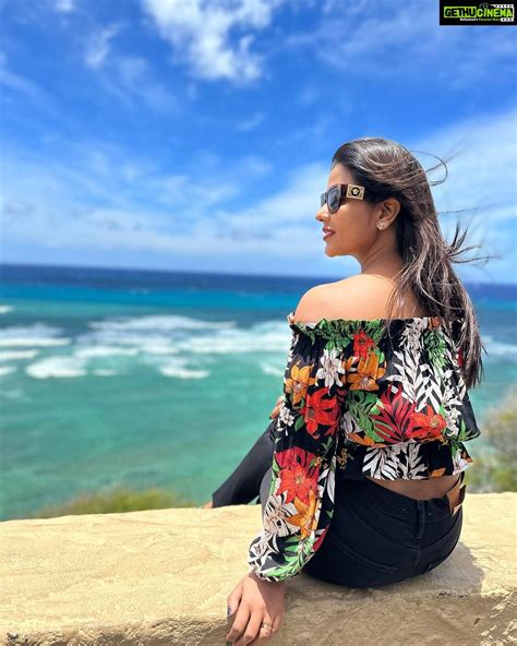 Aishwarya Rajesh HD Hot Photo Shoot Gethu Cinema