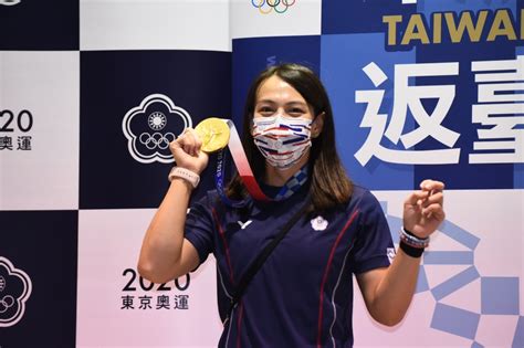 【舉重世錦賽】郭婞淳挑戰5連霸遇勁敵 東奧加拿大金牌選手來勢洶洶 上報 焦點