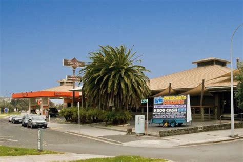 Sold Hotel Motel Leisure Property At Davey S Hotel Nepean